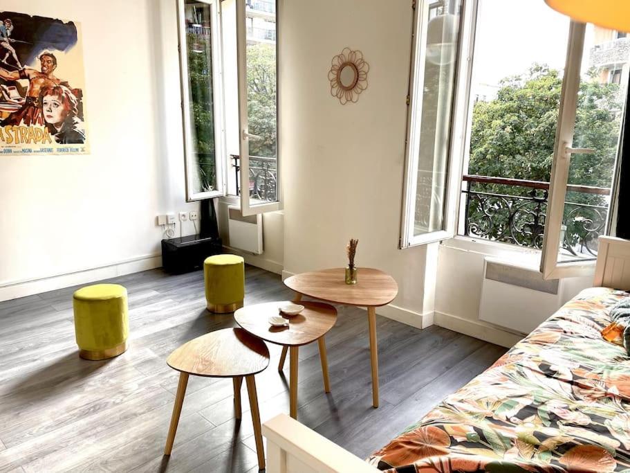 Charming Bright Sunny Studio Near Canal St Martin Paris Exterior foto