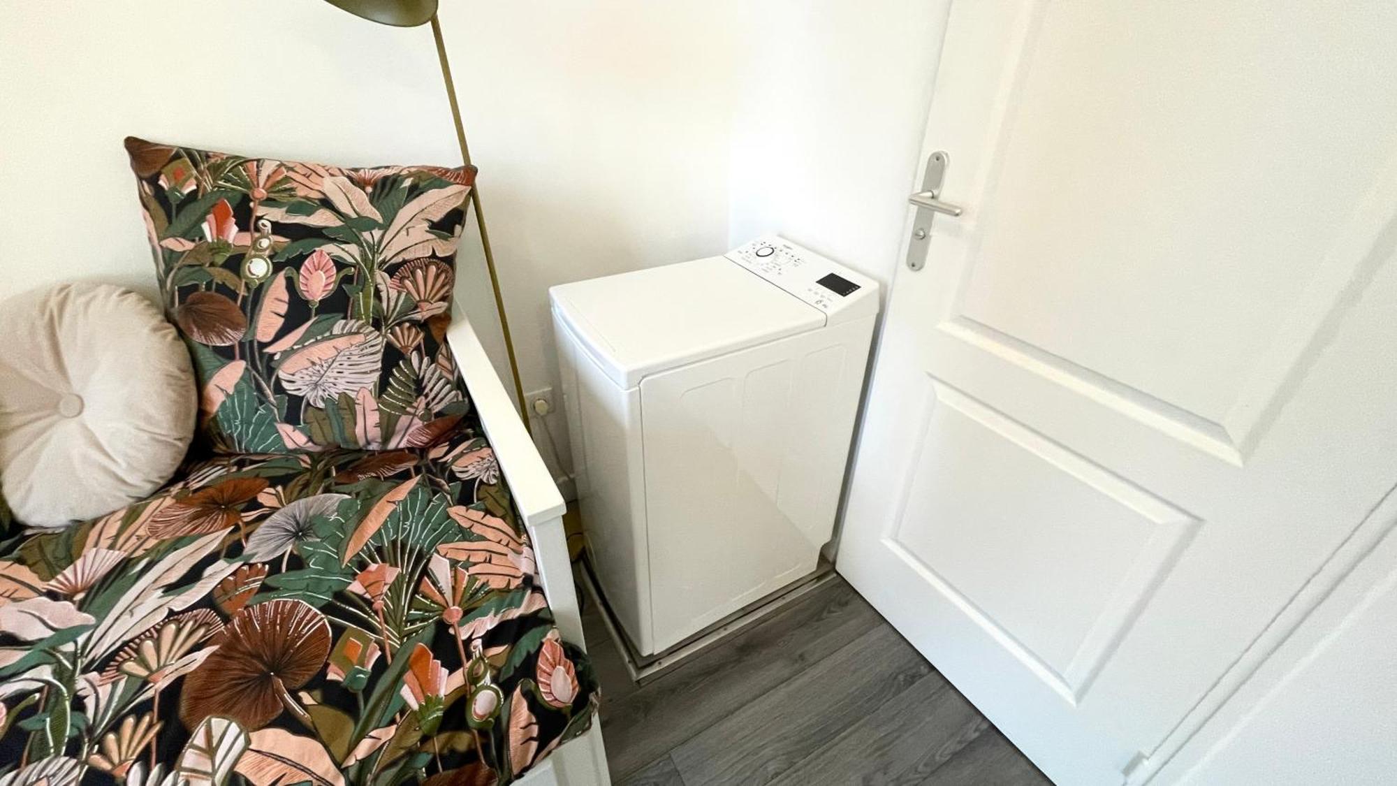 Charming Bright Sunny Studio Near Canal St Martin Paris Exterior foto